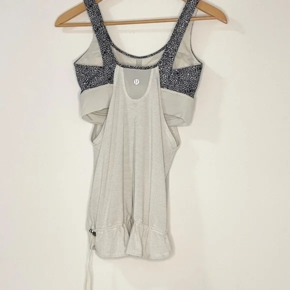 Lululemon Run Times Tank Top - Size 6 - Picture 5 of 15